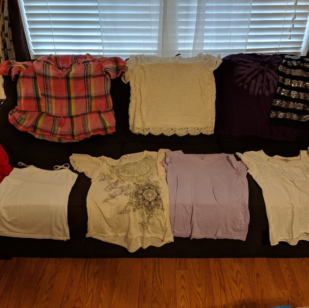 Women's shirt lot